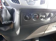 Ford Tourneo Custom Kombi 2,0 l 96 kw