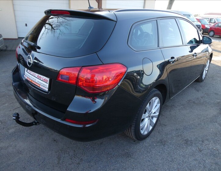 Opel Astra Kombi 1,4 l 88 kw