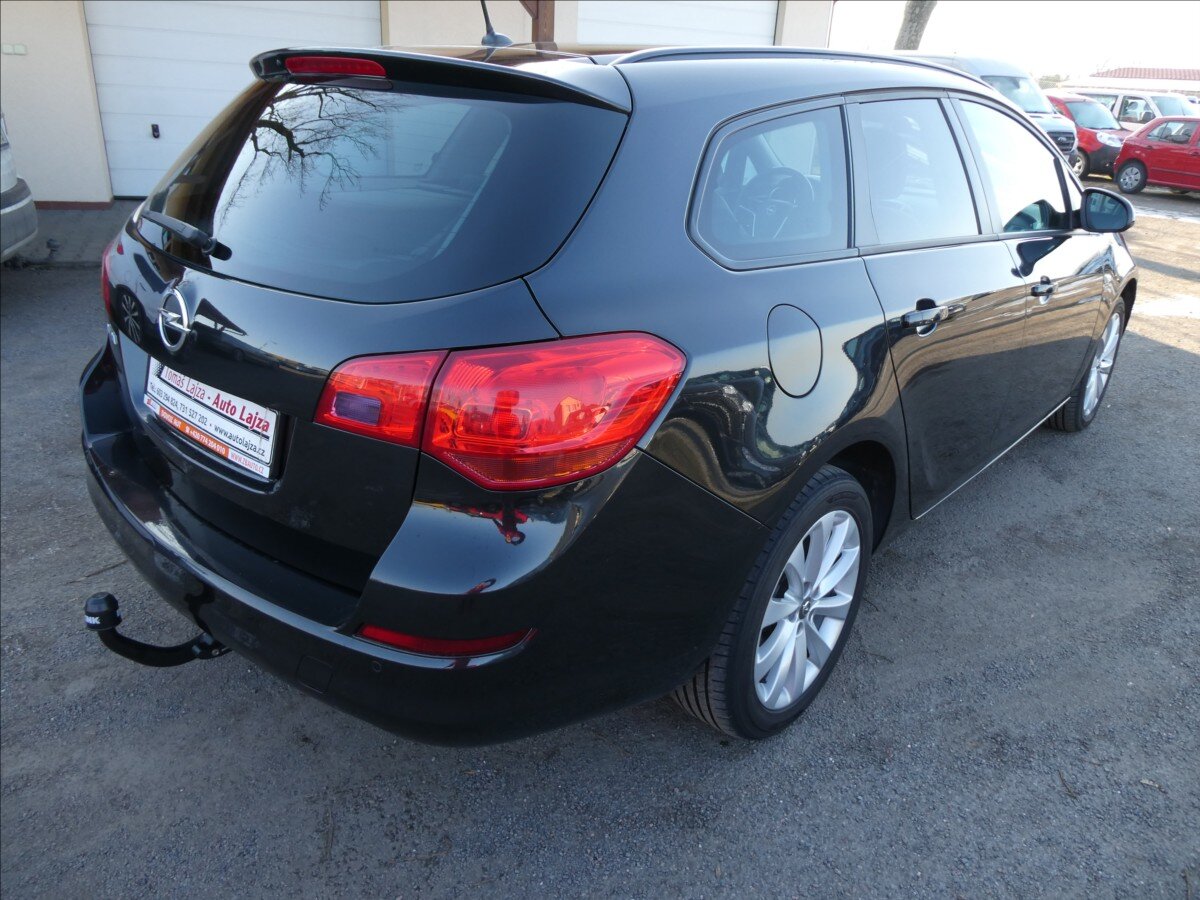 Opel Astra Kombi 1,4 l 88 kw