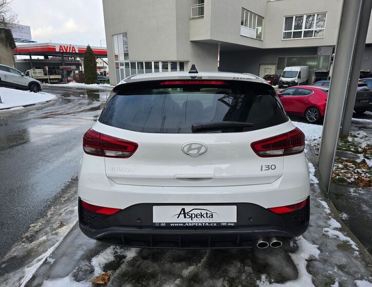 Hyundai i30 Hatchback 1,5 l 70 kw