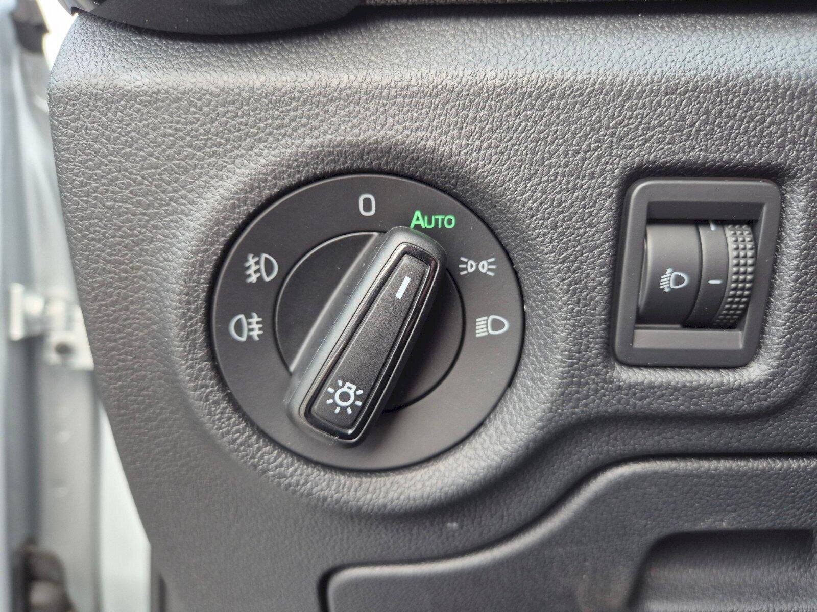 Škoda Fabia Hatchback 1,0 l 85 kw