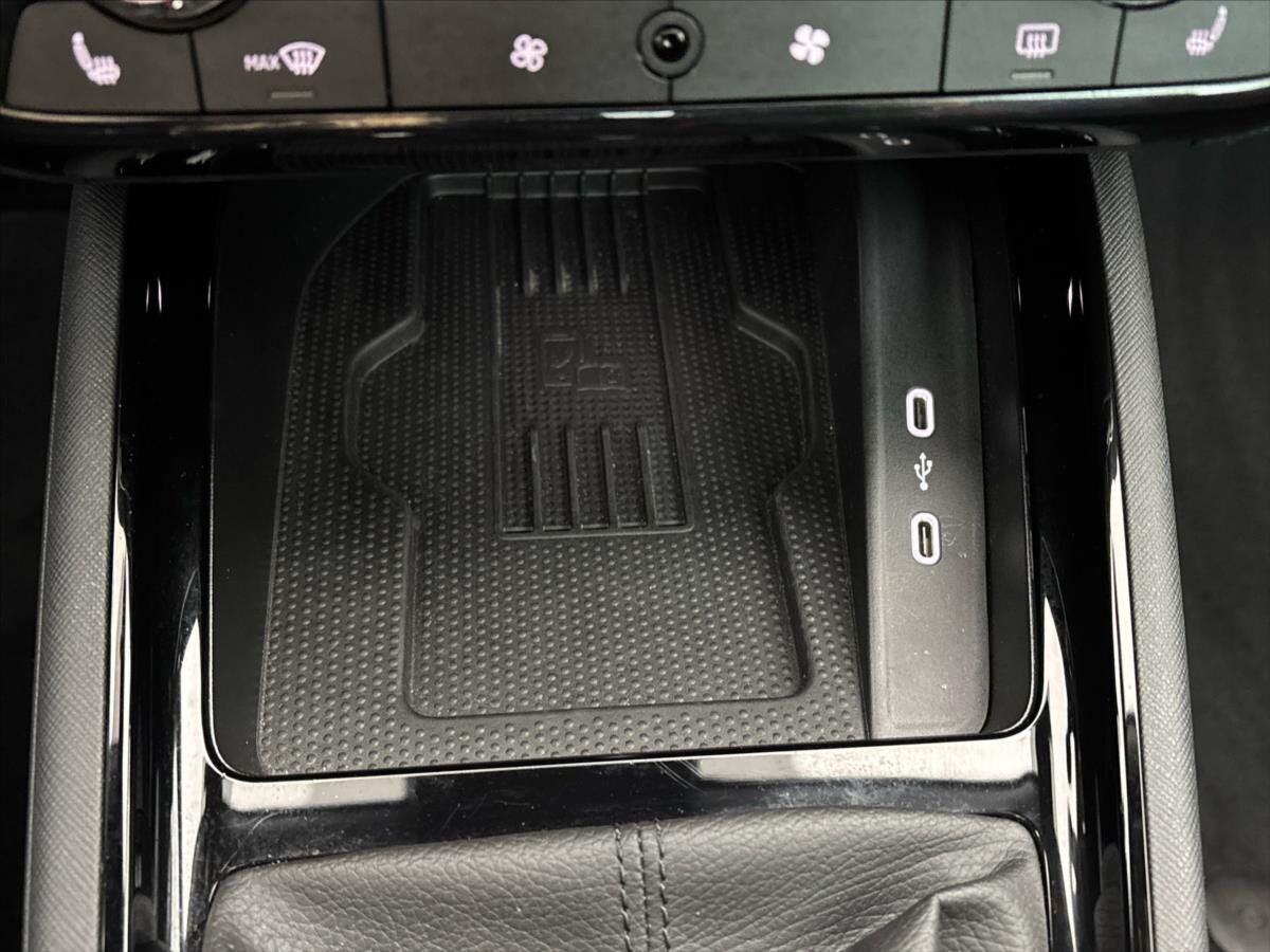 Škoda Scala Hatchback 999,0 85 kw