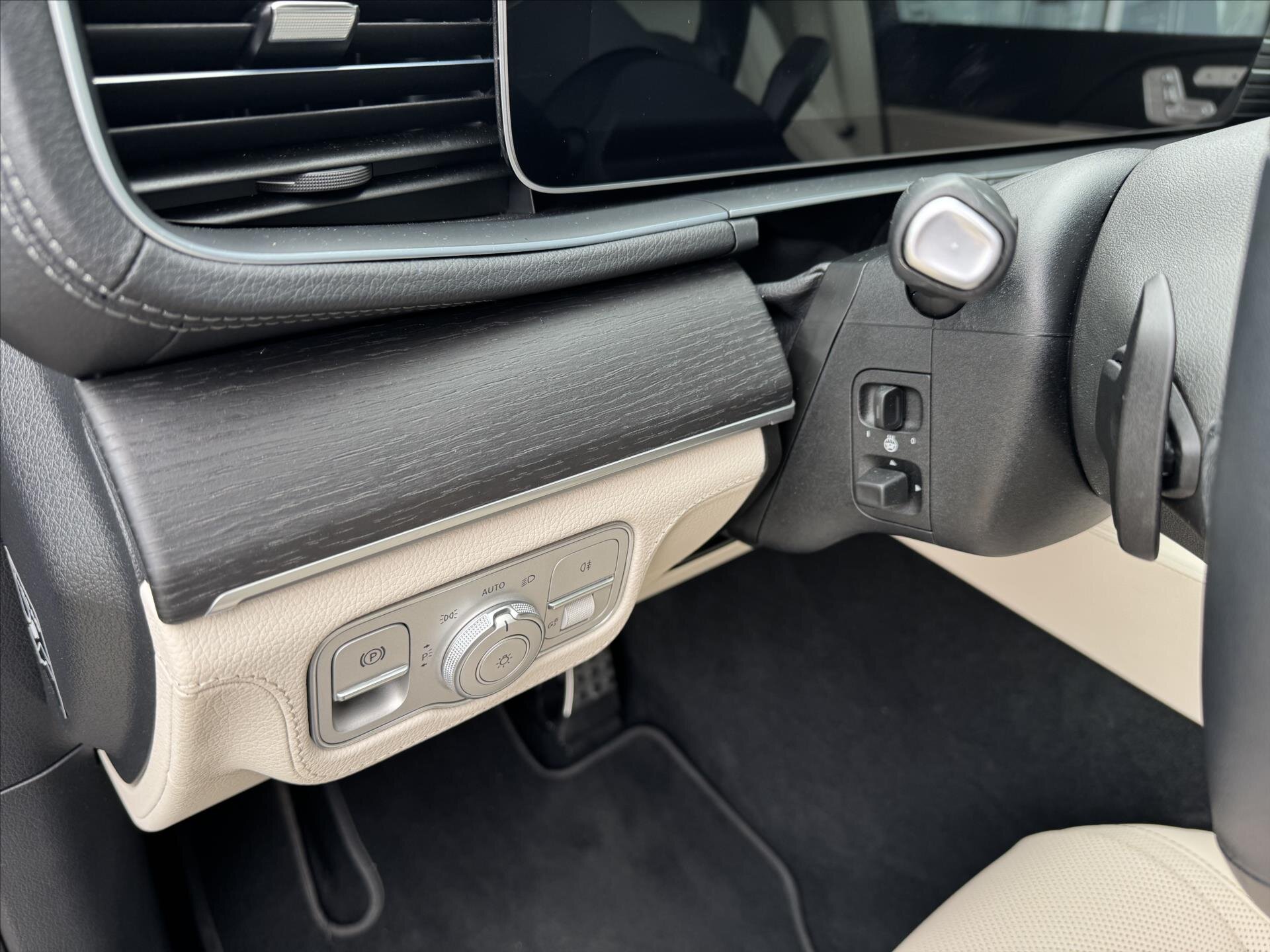 Mercedes-Benz GLS SUV / Terénní 3,0 l 270 kw