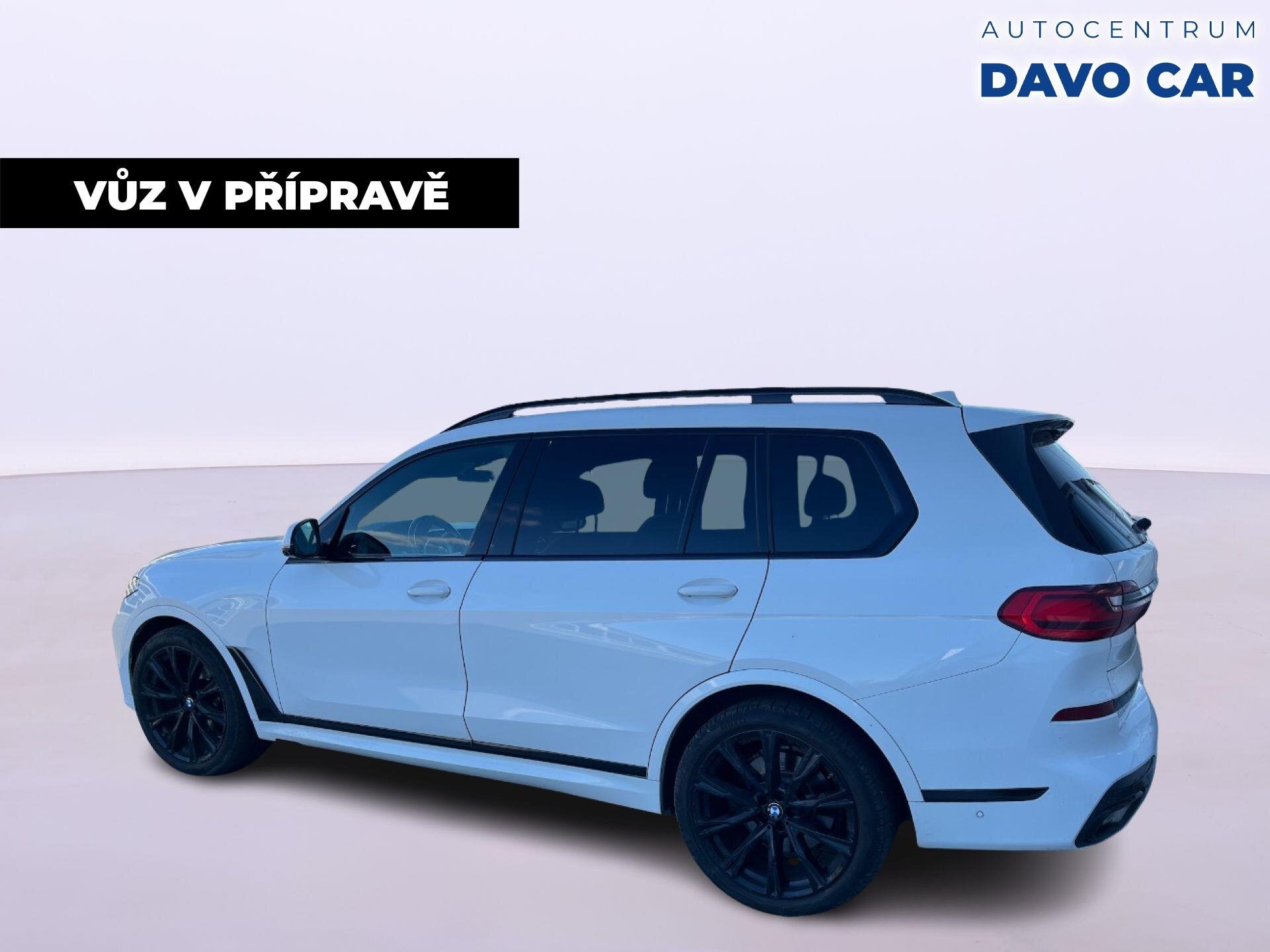 BMW X7 SUV / Terénní 3,0 l 250 kw