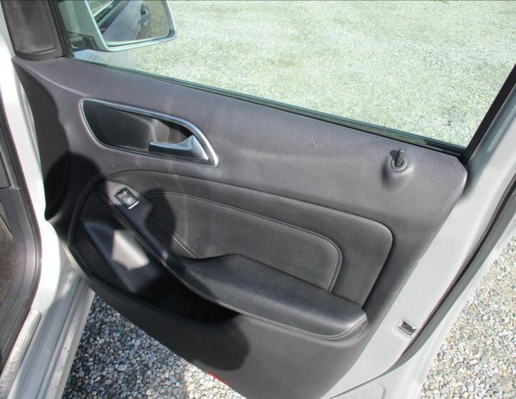 Mercedes-Benz Třídy B 10