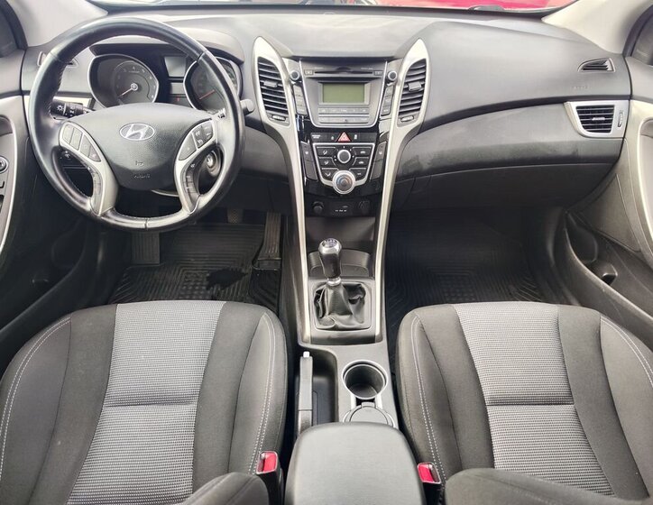 Hyundai i30 Kombi 1,6 l 88 kw