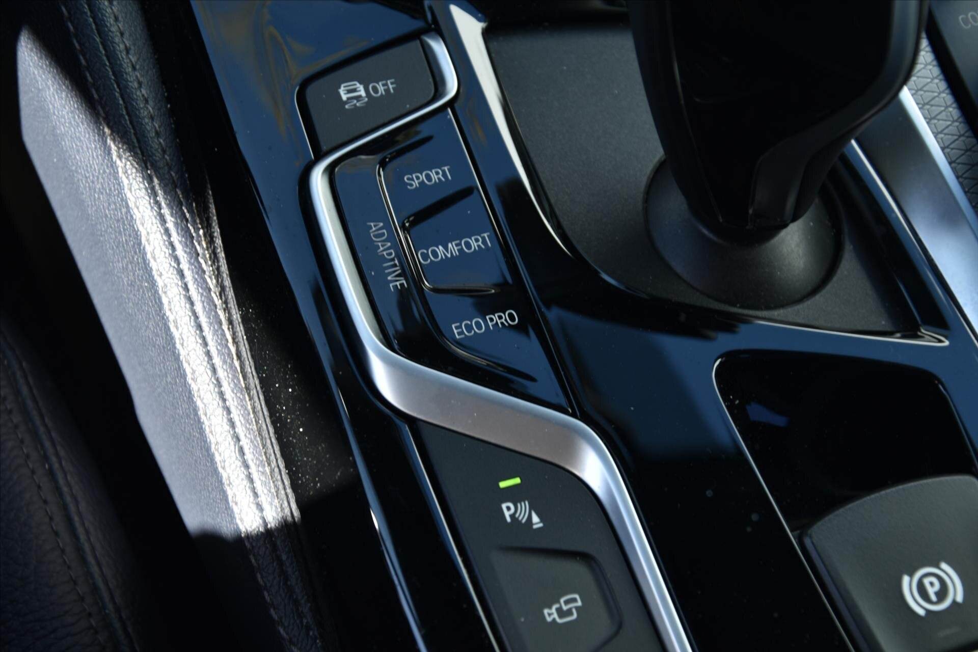 BMW Řada 5 Sedan / Limuzína 3,0 l 250 kw