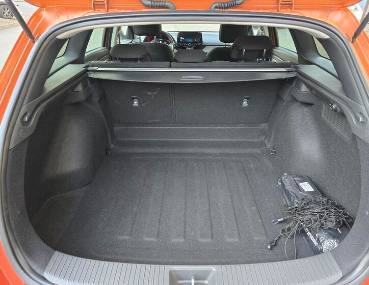 Hyundai i30 Kombi 998,0 73 kw