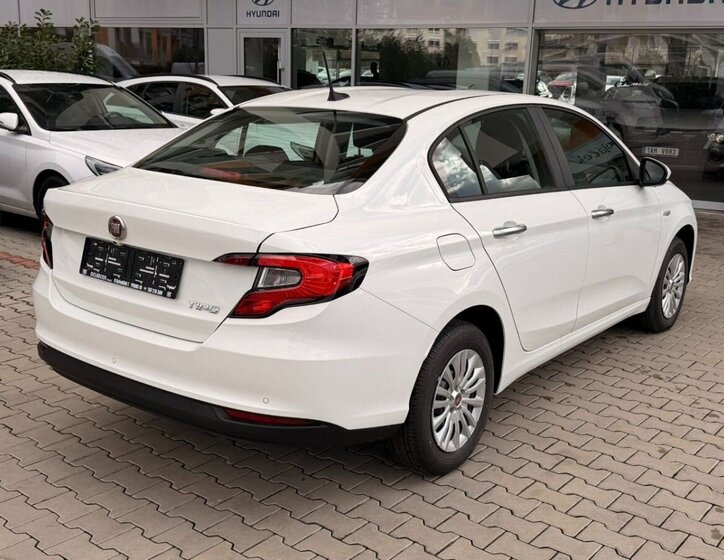 Fiat Tipo Sedan / Limuzína 1,6 l 96 kw
