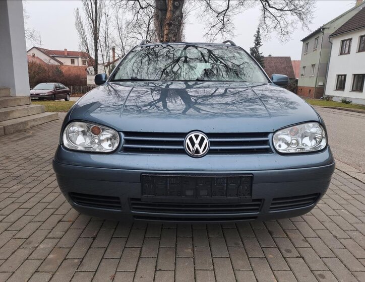Volkswagen Golf 17