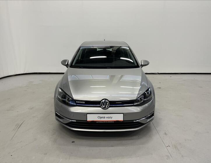 Volkswagen Golf 4