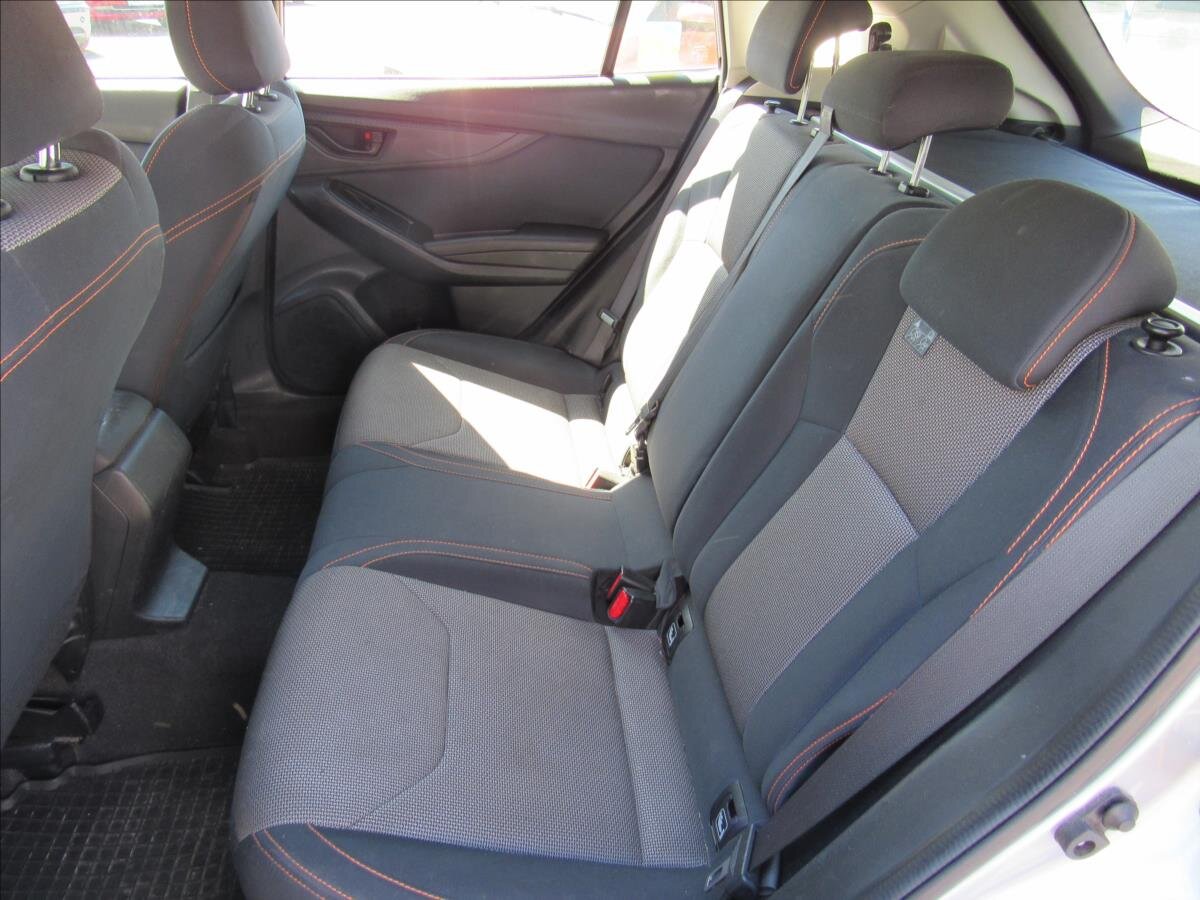 Subaru XV SUV / Terénní 1,6 l 84 kw