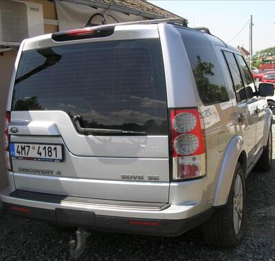 Land Rover Discovery 4