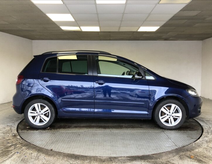 Volkswagen Golf Plus 8