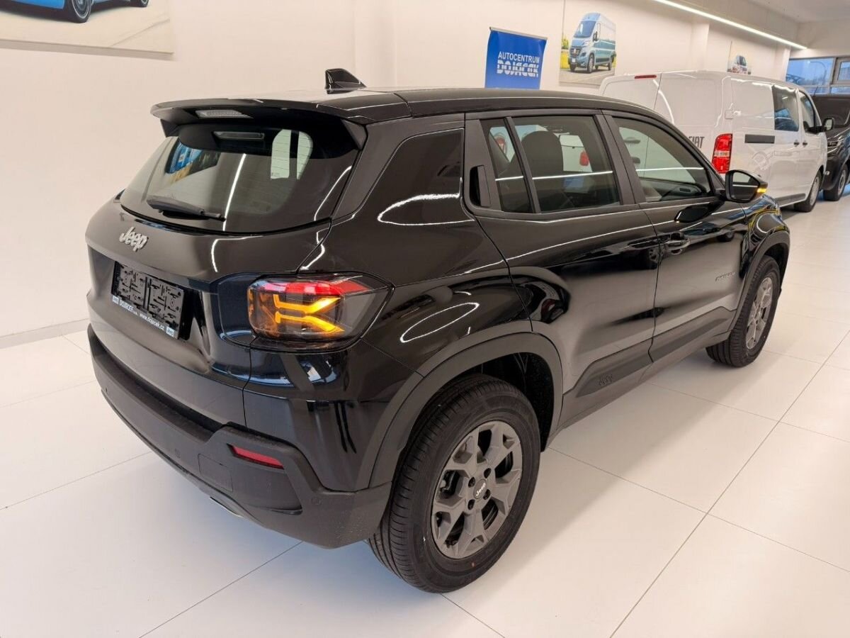 Jeep Avenger Hatchback 1,2 l 74 kw