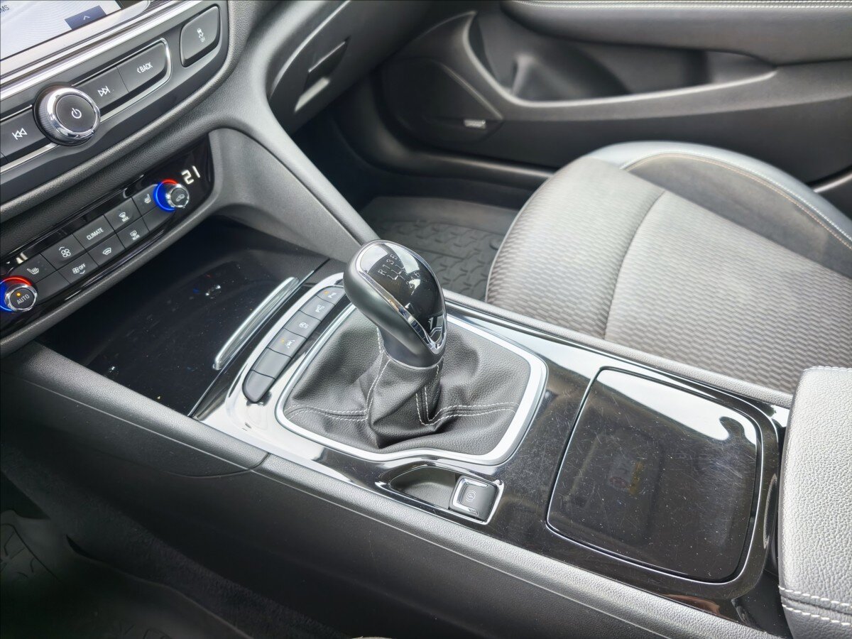 Opel Insignia Hatchback 2,0 l 125 kw