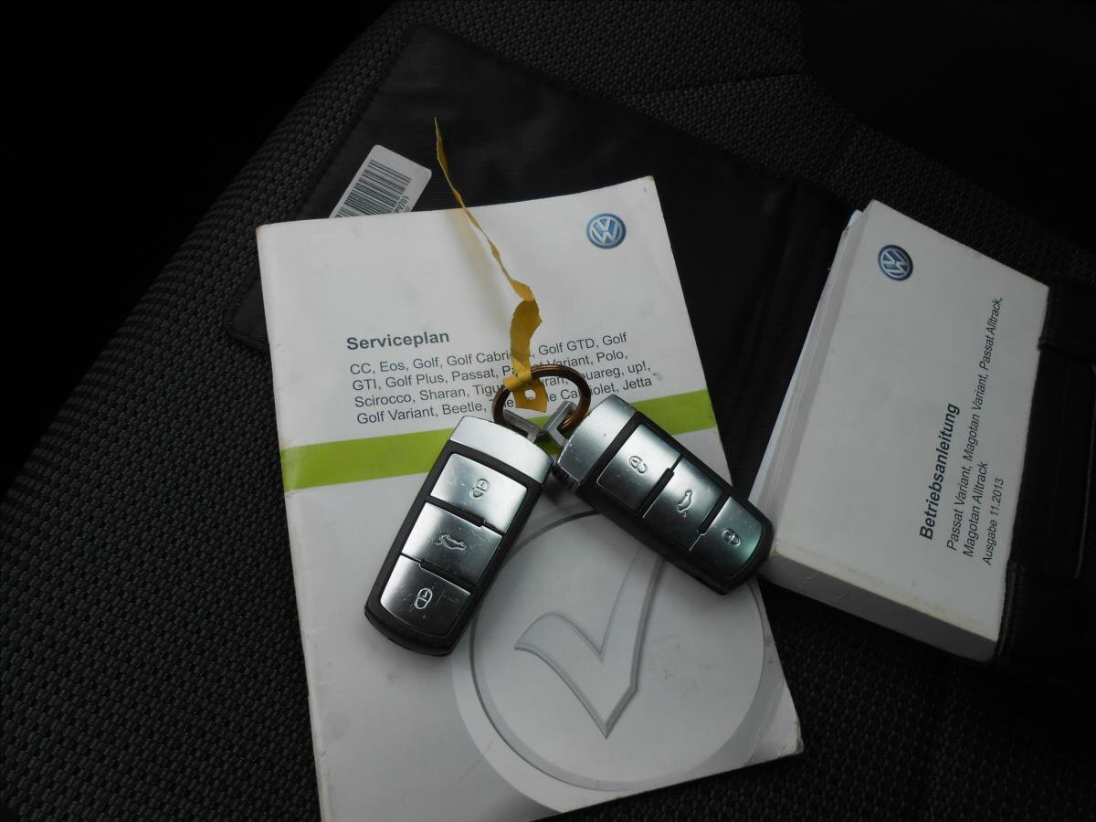 Volkswagen Passat Kombi 1,6 l 77 kw