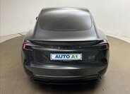 Tesla Model 3 Sedan 0,0 460 kw