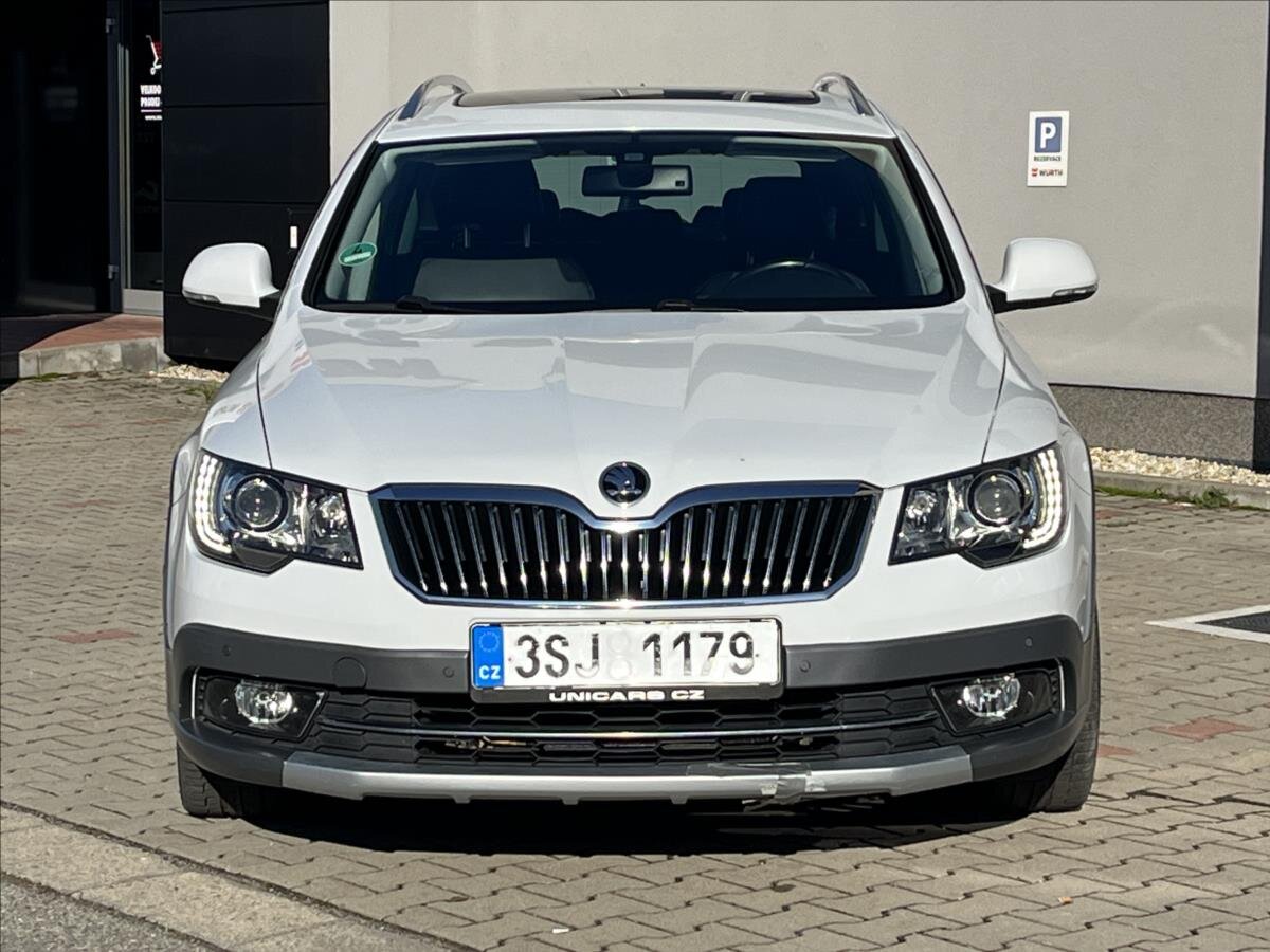 Škoda Superb