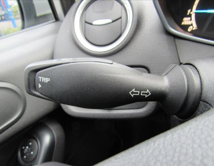 Ford Fiesta Hatchback 998,0 74 kw