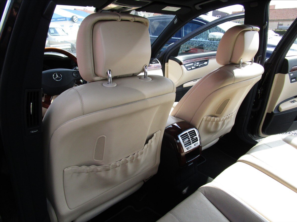 Mercedes-Benz Třídy S Sedan / Limuzína 4,0 l 235 kw