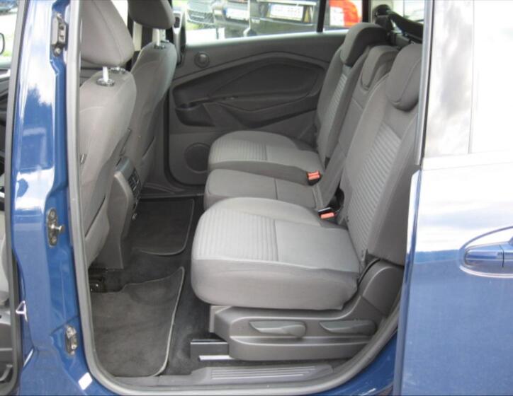 Ford Grand C-MAX 7