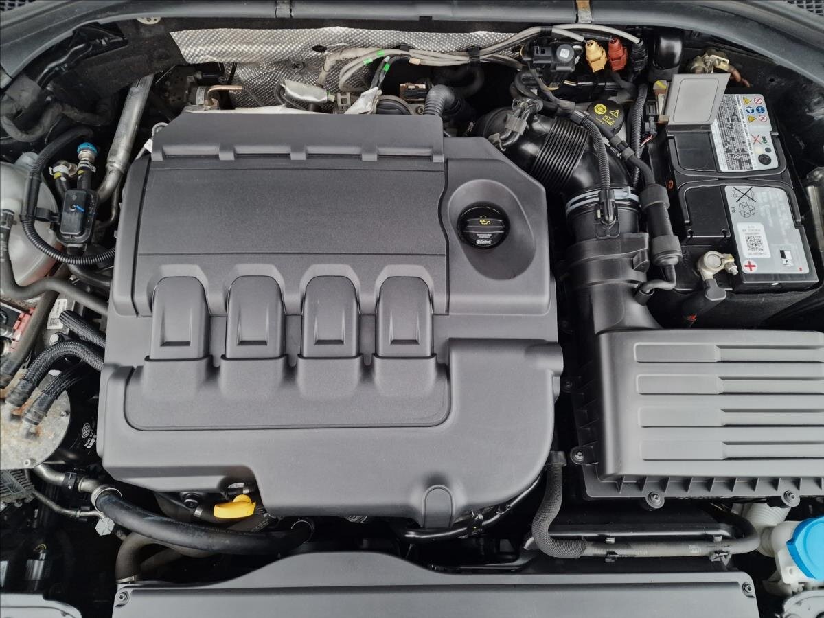 Škoda Superb Kombi 2,0 l 140 kw