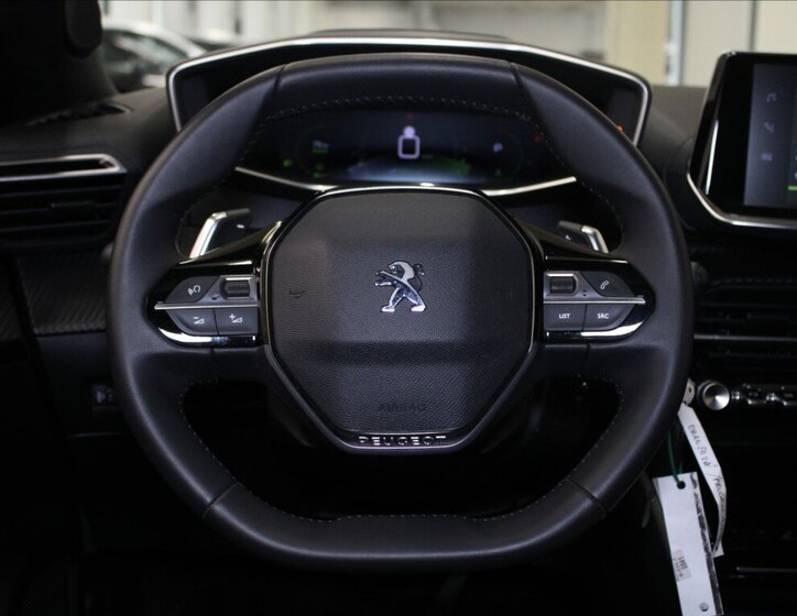 Peugeot 2008 SUV / Terénní 1,2 l 96 kw