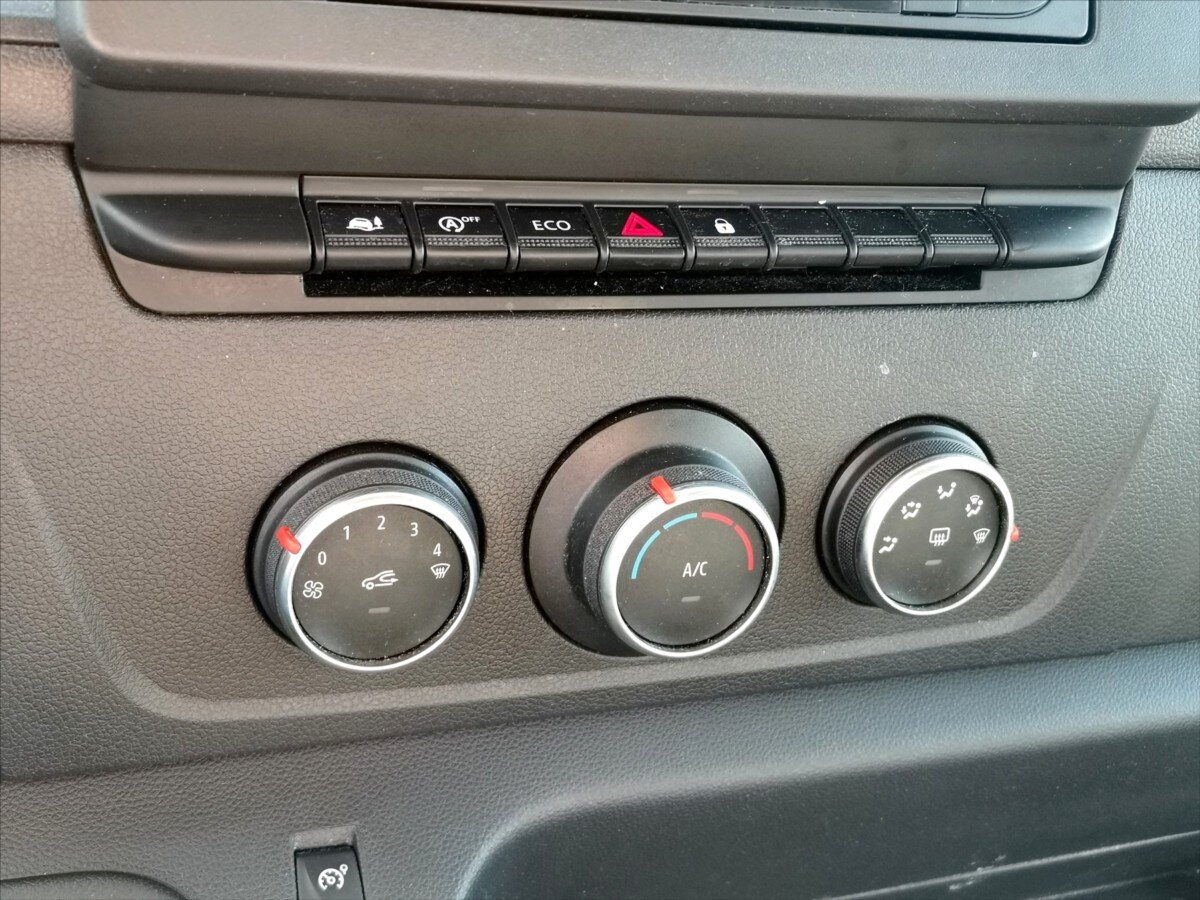 Renault Master Valník 2,3 l 120 kw