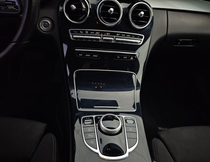 Mercedes-Benz Třídy C 11