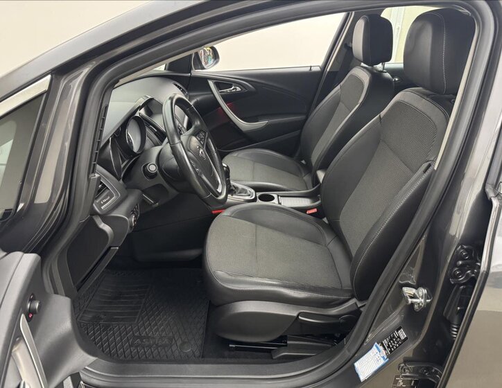 Opel Astra Hatchback 1,4 l 103 kw