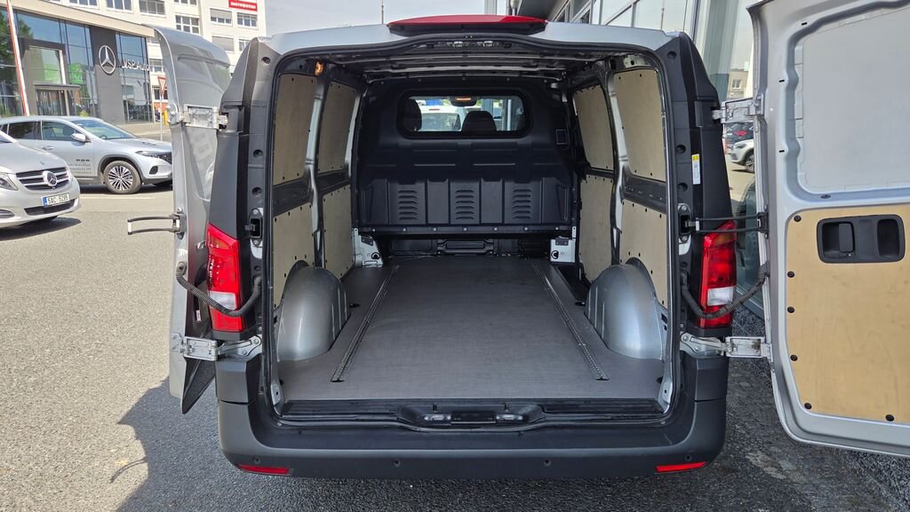 Mercedes-Benz Vito VAN / Minibus 2,0 l 120 kw