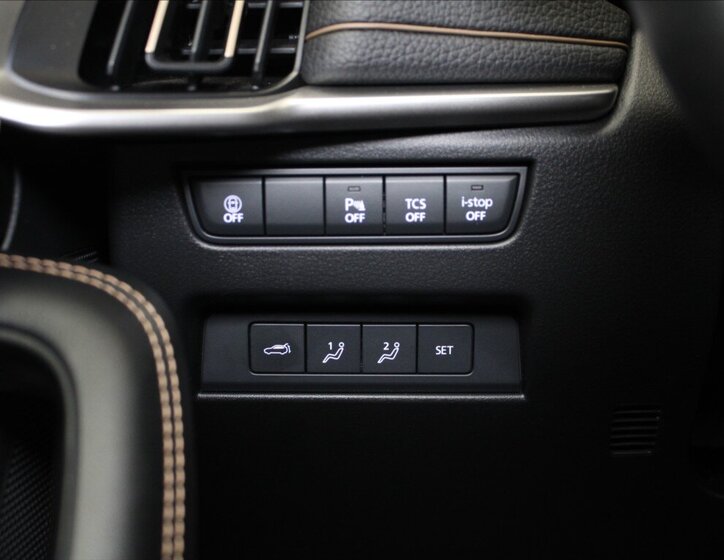 Mazda CX-60 SUV / Terénní 3,3 l 187 kw