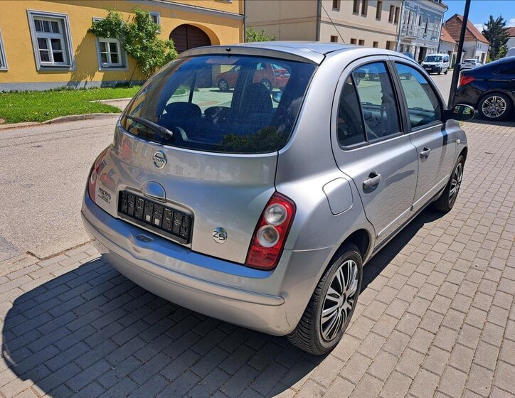 Nissan Micra Hatchback 1,2 l 48 kw