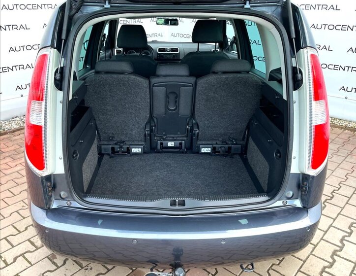 Škoda Roomster 10