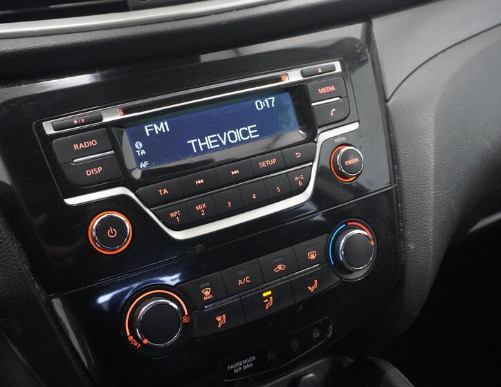 Nissan Qashqai SUV 1,2 l 85 kw