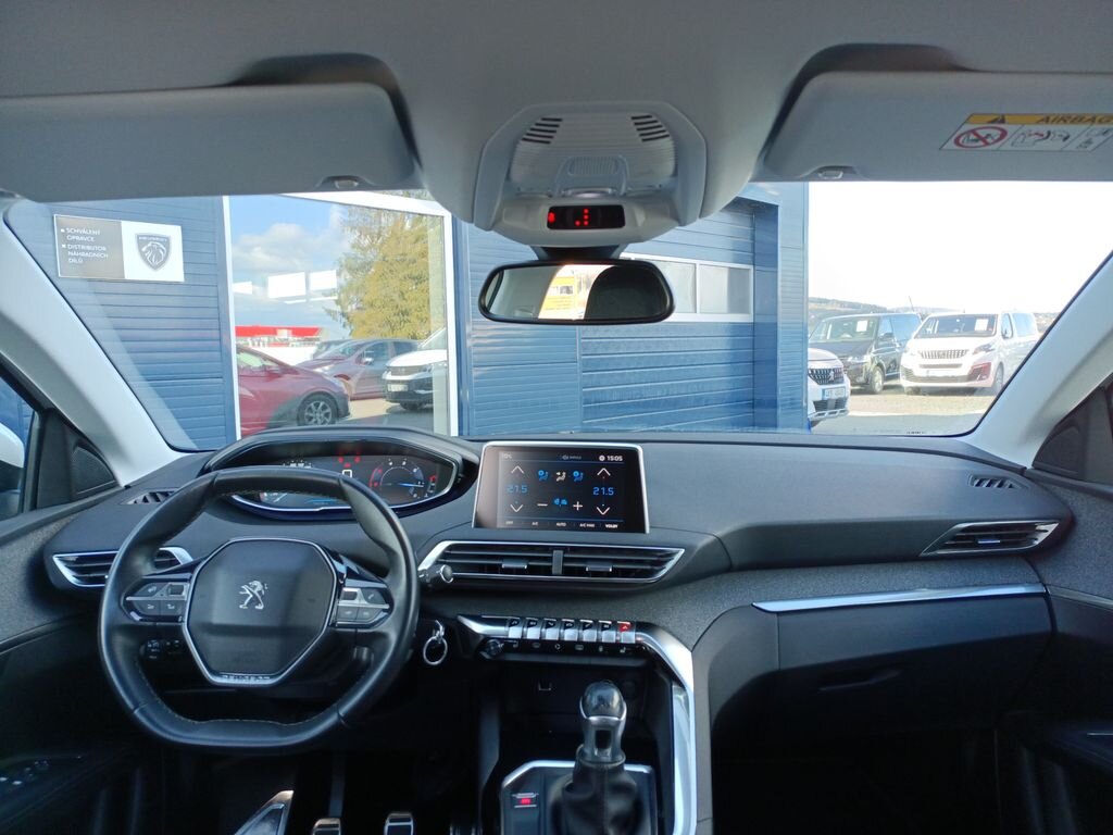 Peugeot 3008 SUV / Terénní 1,6 l 88 kw