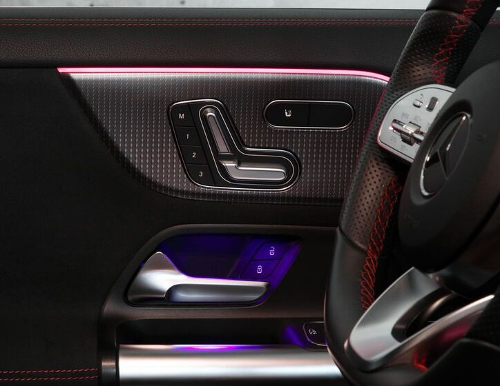 Mercedes-Benz EQA 23