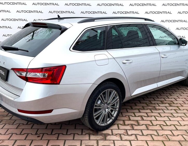 Škoda Superb 4