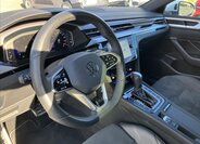 Volkswagen Arteon Kombi 2,0 l 147 kw