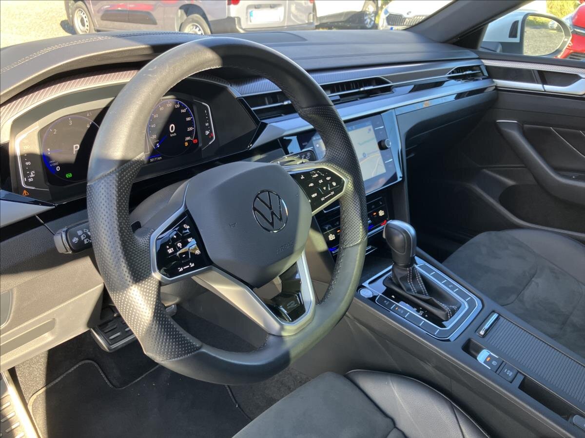 Volkswagen Arteon Kombi 2,0 l 147 kw