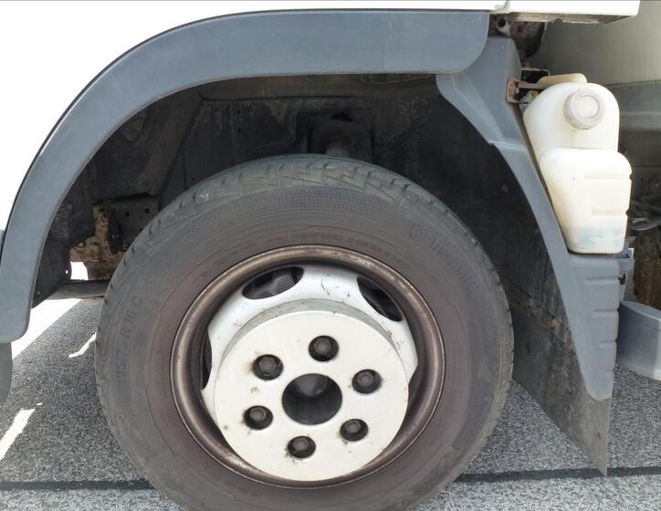 Mitsubishi Canter 34