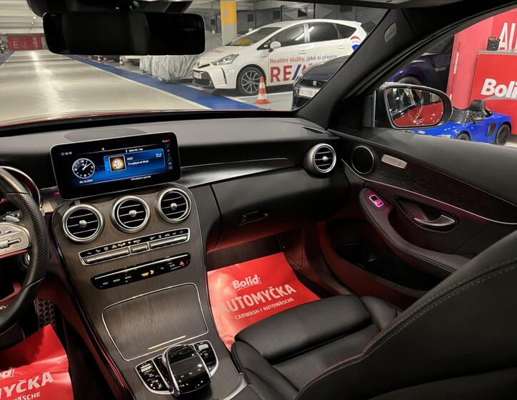 Mercedes-Benz Třídy C 27