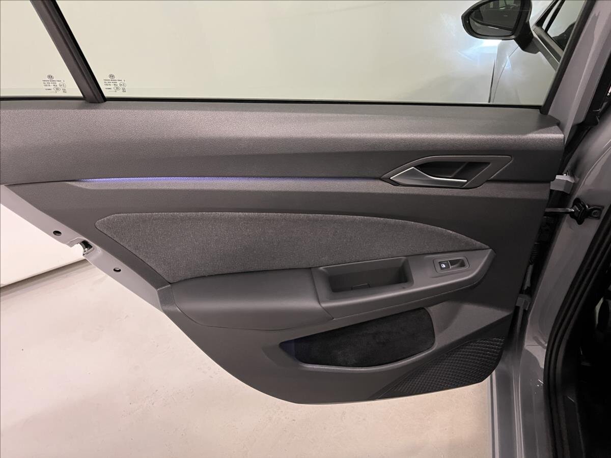 Volkswagen Golf Kombi 1,5 l 110 kw