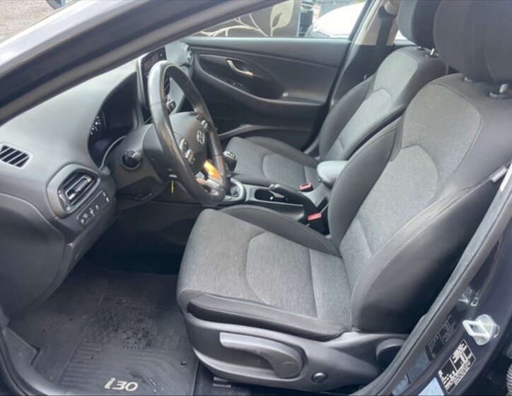 Hyundai i30 6