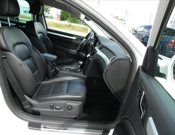 Škoda Superb 26
