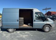 Ford Transit 9