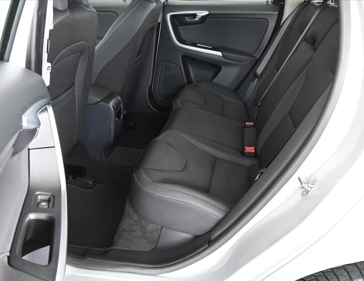 Volvo XC60 SUV / Terénní 2,4 l 133 kw