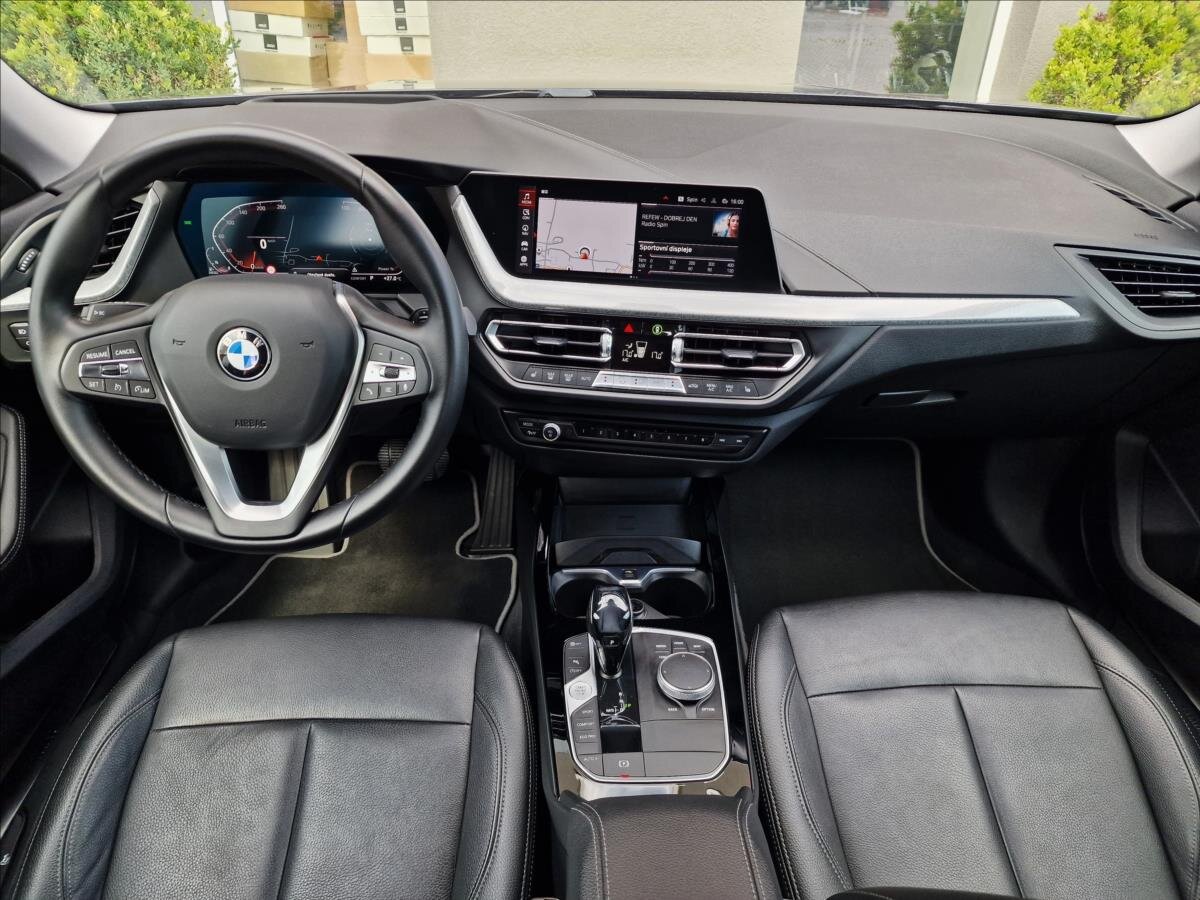 BMW Řada 2 Sedan / Limuzína 2,0 l 110 kw