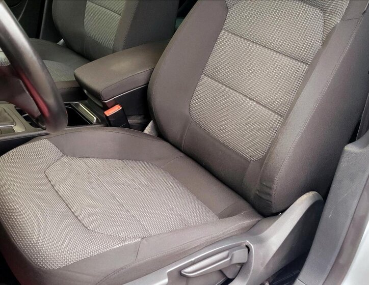 Volkswagen Passat Kombi 1,4 l 90 kw